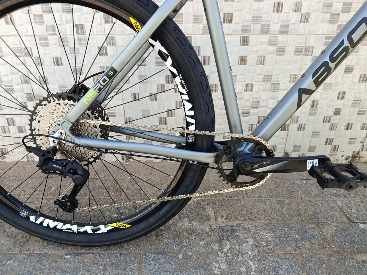 Bicicleta aro 29 Absolute Nero5 T.19 - 12v, freios hidráulico - Foto 2