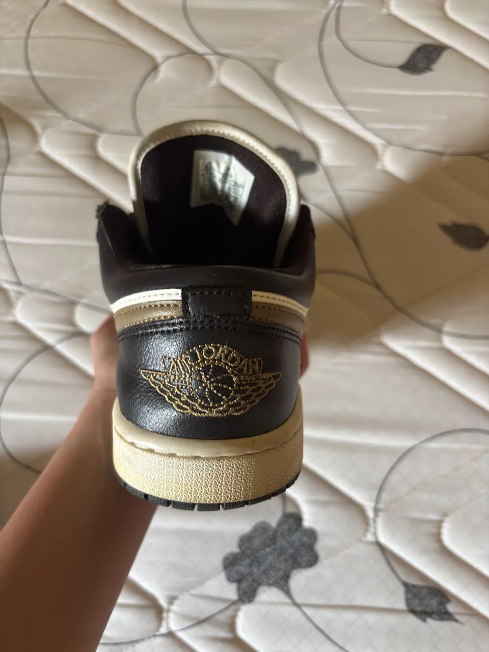 Tênis Nike Air Jordan 1 - Foto 2