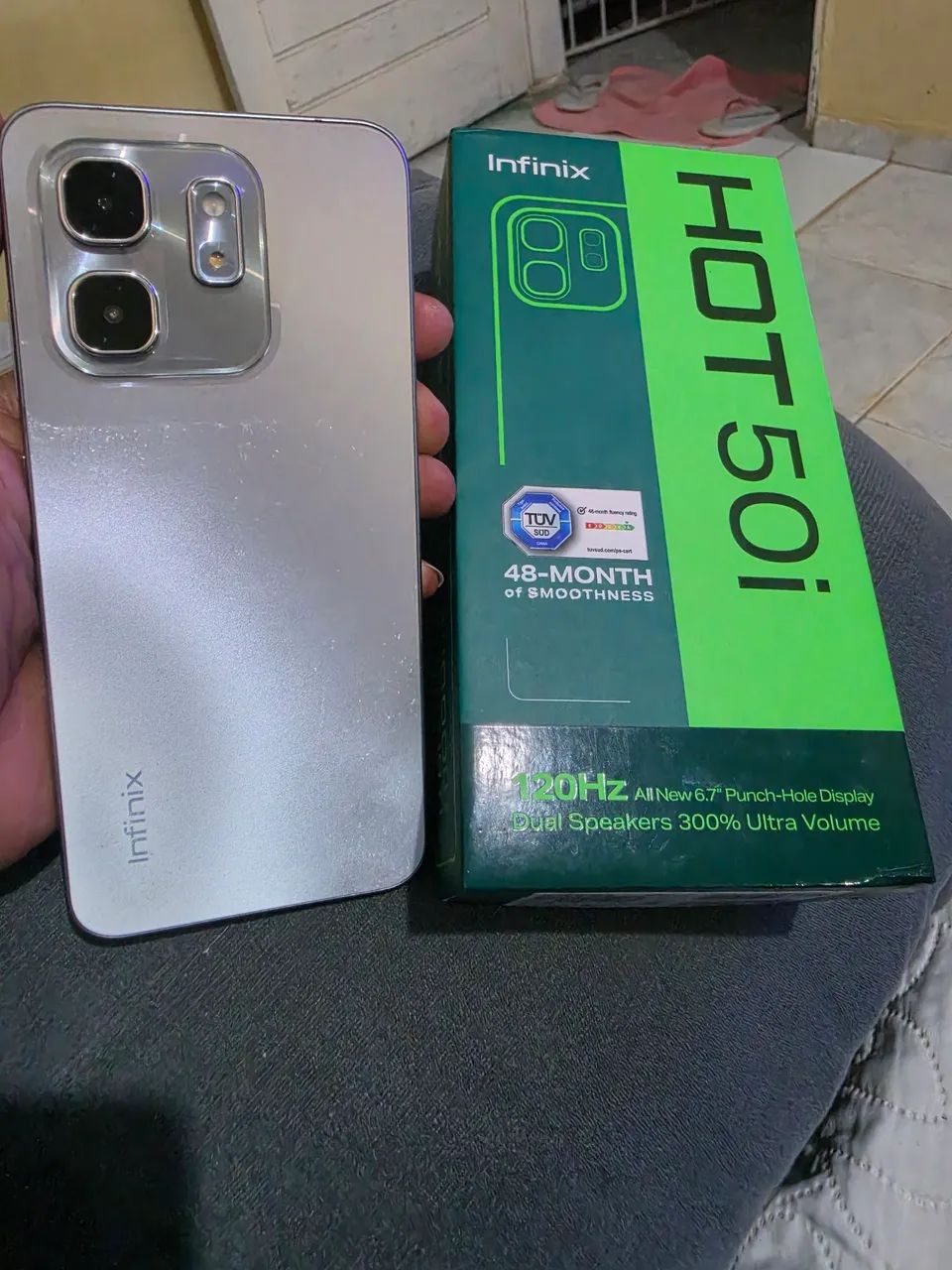 Infinit hote 50 256 gb com 6 de ram  - Foto 4