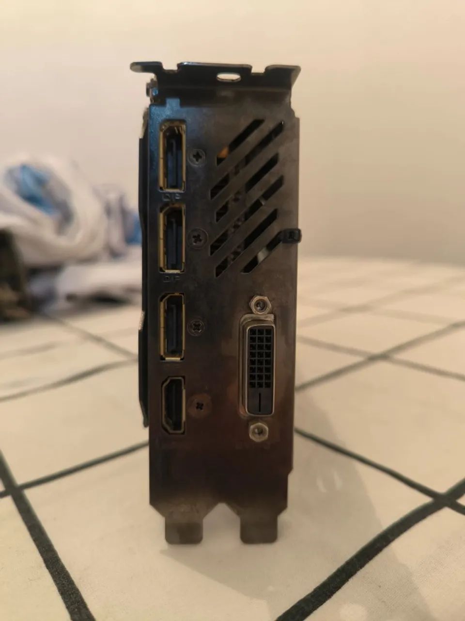 RX 570 - Foto 2
