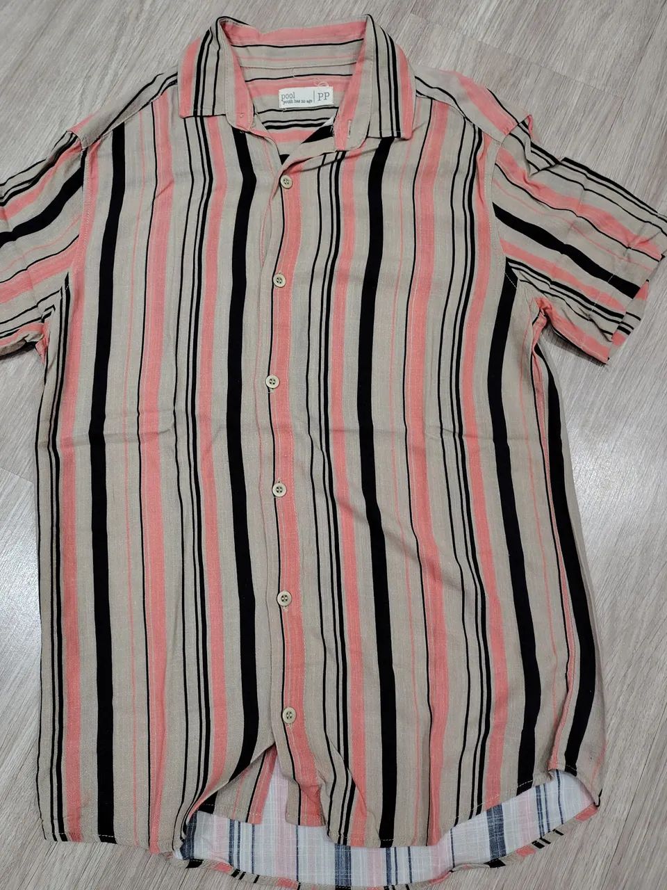 Camisa masculina listrada pp