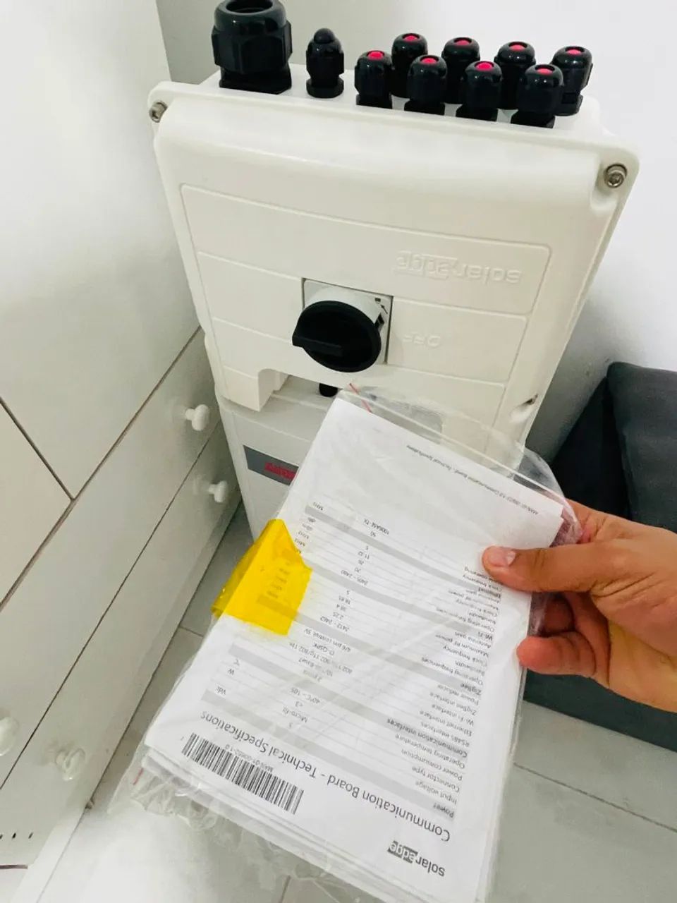 SolarEdge Inverter SE27.6K 27.6 kW + Original DC Safety Unit