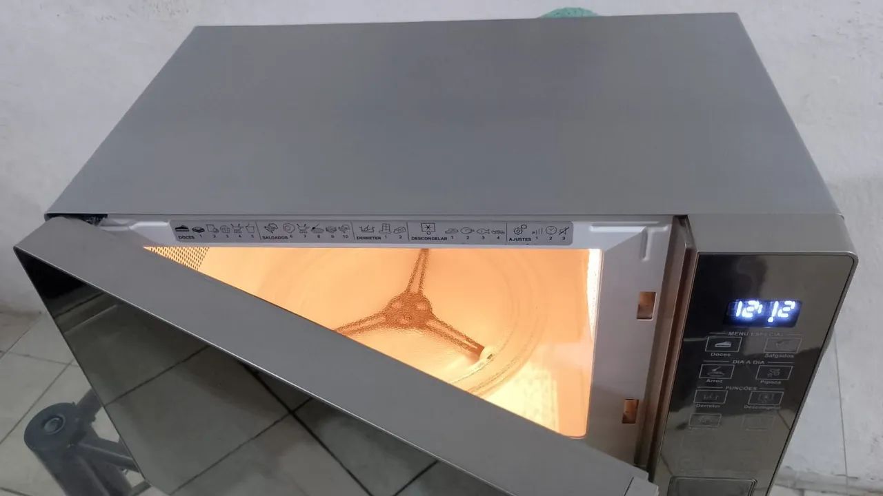 Microondas novíssimo  - Foto 3