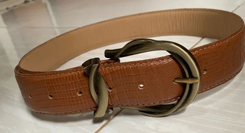 Cinto marrom