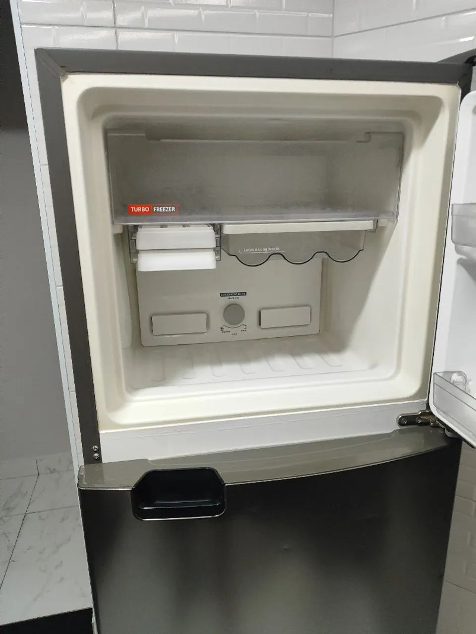 Geladeira Brastemp 375 L !! Usado , em bom estado de conservação !! - Foto 5