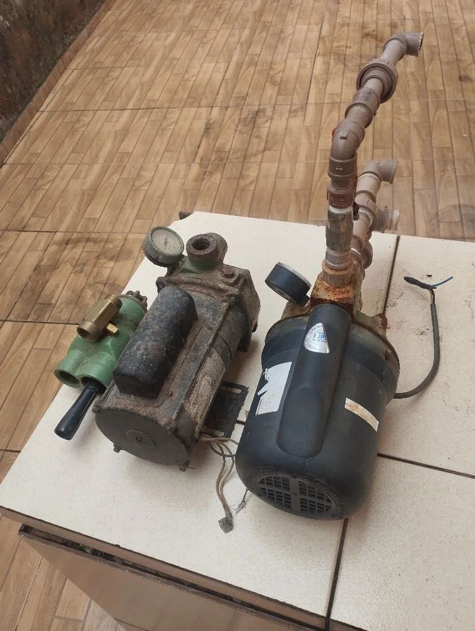 Vende-se uma bomba injetora  - Foto 2