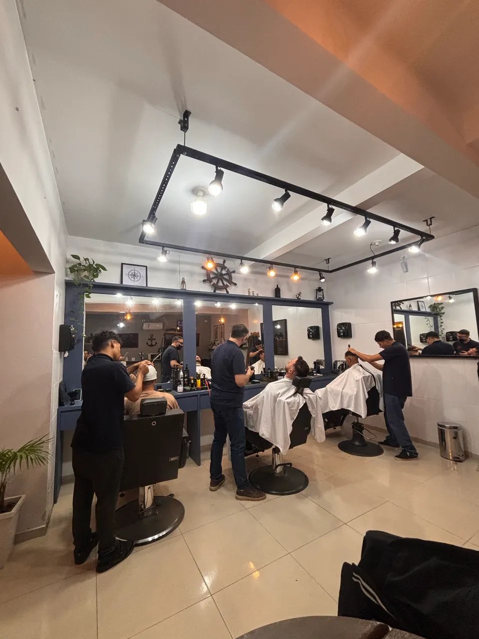 Vendo Barbearia em Garopaba - Rótula da Ferrugem - 500 clientes - Foto 2