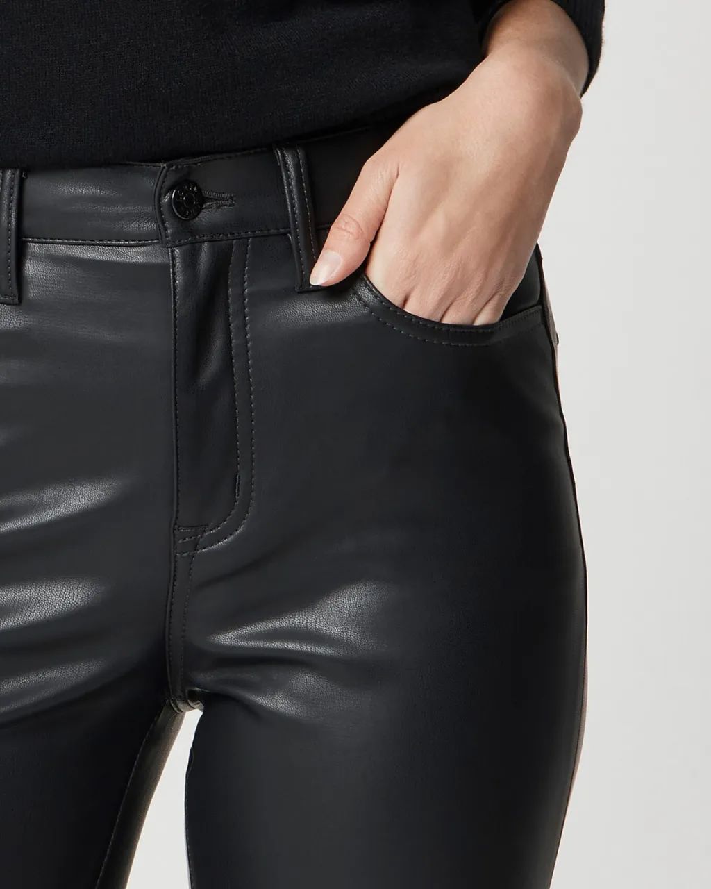 Calça J.Crew couro fake tamanho 40 - Foto 4