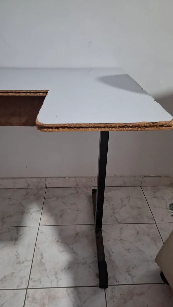 Mesa escritorio usada - Foto 3