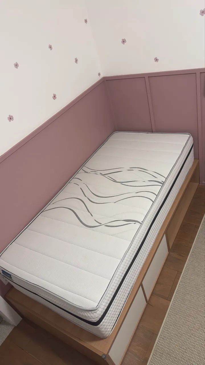 Cama de Solteiro com Base Planejada Exclusiva