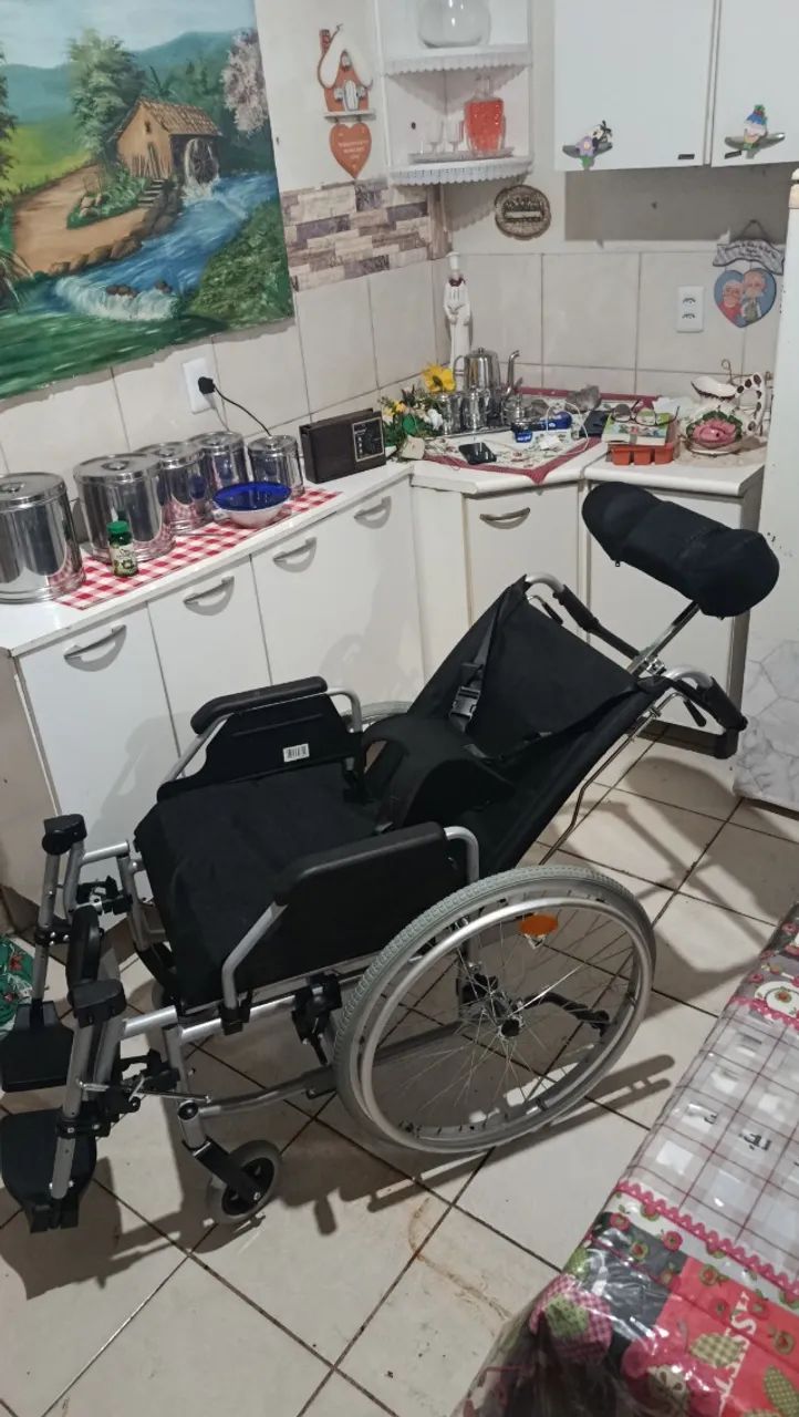 Cadeira de Rodas  - Foto 5