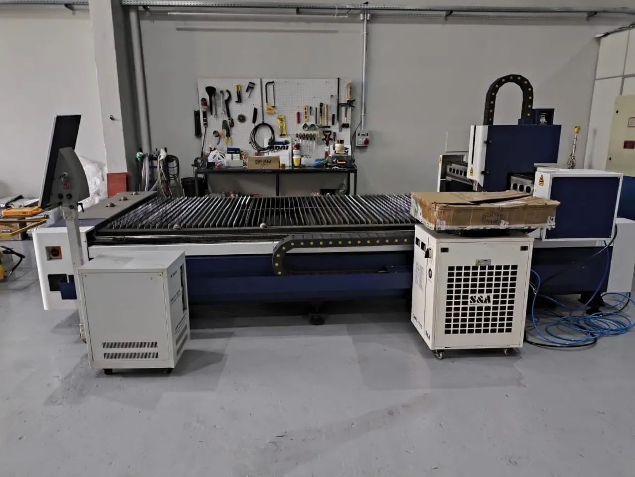 Máquina de corte a laser de fibra 1.500 W  - Foto 2