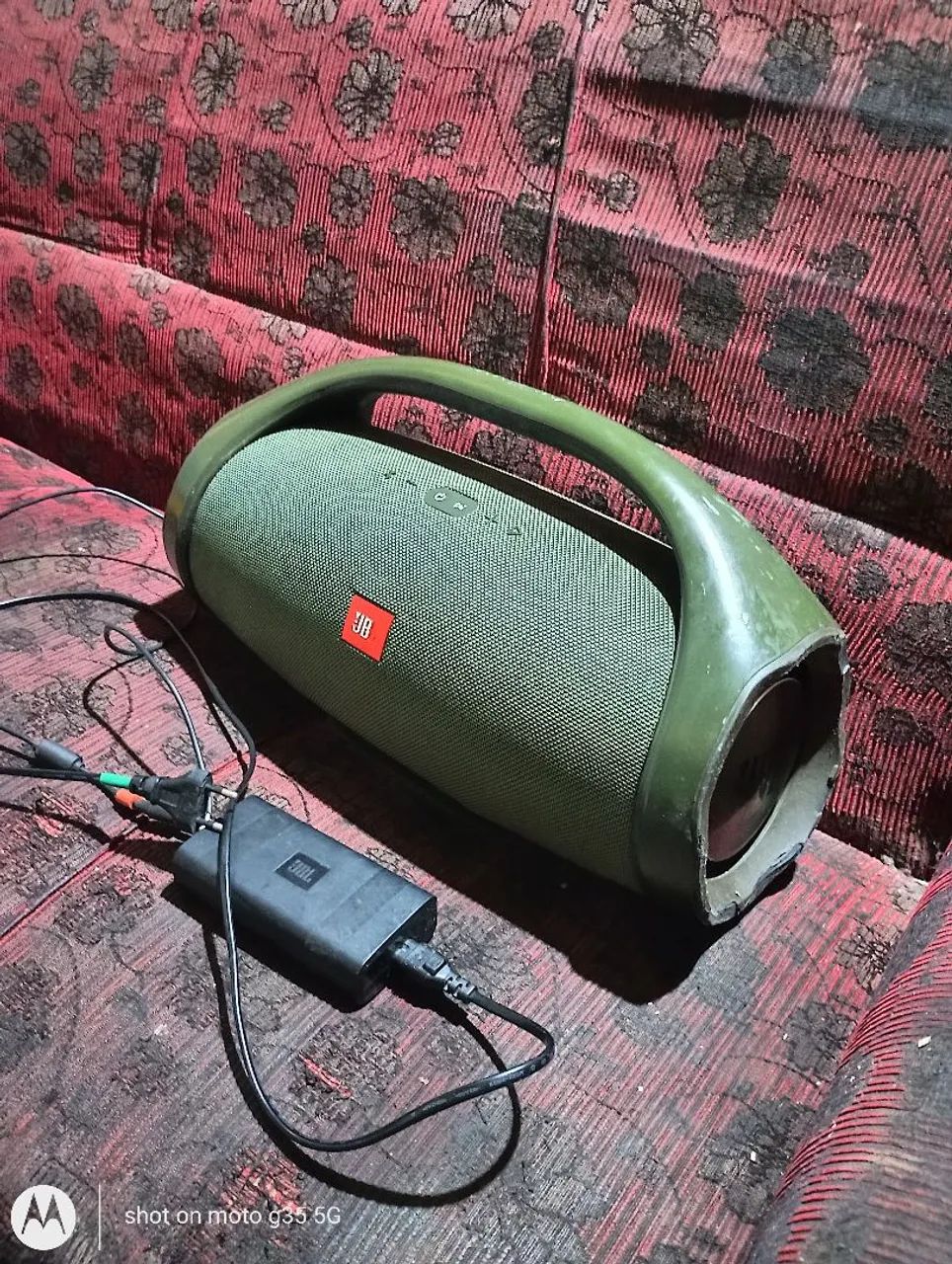 Vendo JBL Boombox original  - Foto 4