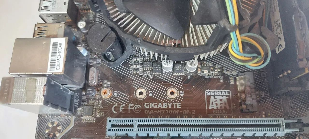 Kit 7ª geração placa Gigabyte H110m m.2 + i5 7400 +16gb ram ddr4 - Foto 4