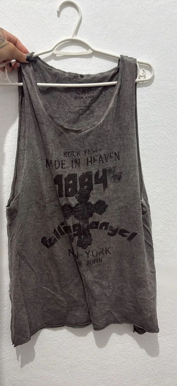 brechó roupas usadas  - Foto 3