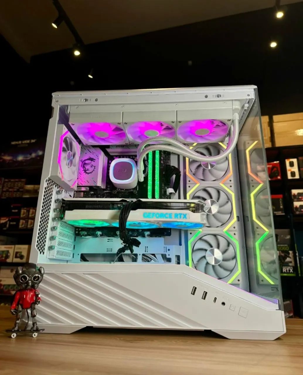 LOJA FÍSICA) Pc gamer Avançado White Ryzen 7 7800x3D + Rtx 5060ti