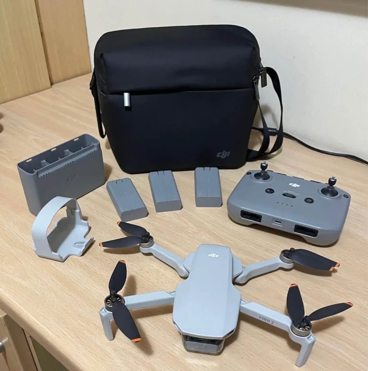 DJI Mini 2 Fly More Combo - Excelente Estado