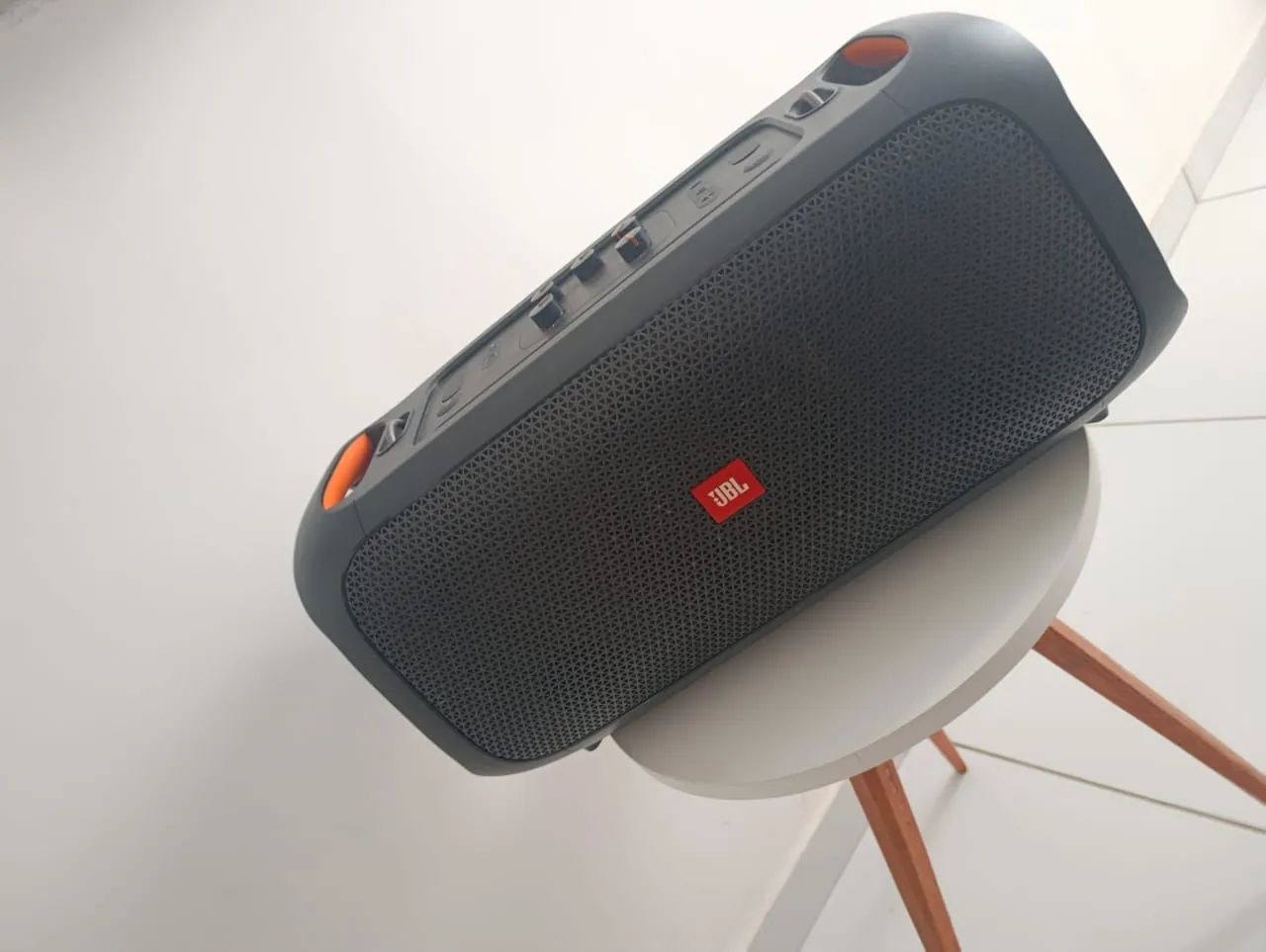 JBL  partybox one the go - Foto 2