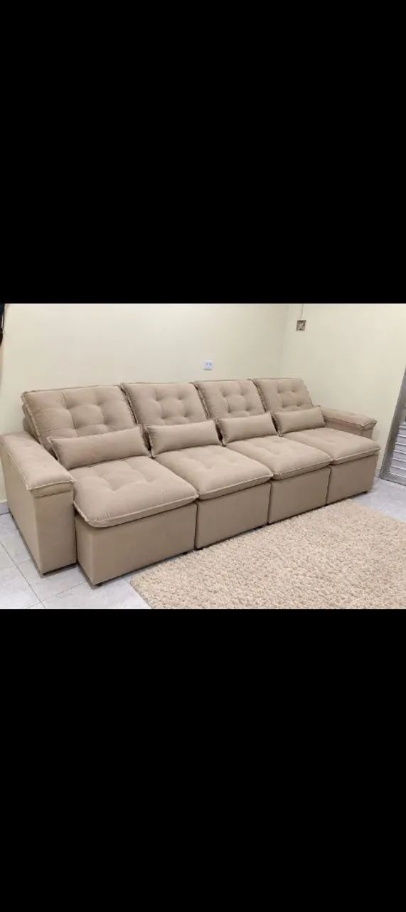 Sofá 4 lugares super lindo