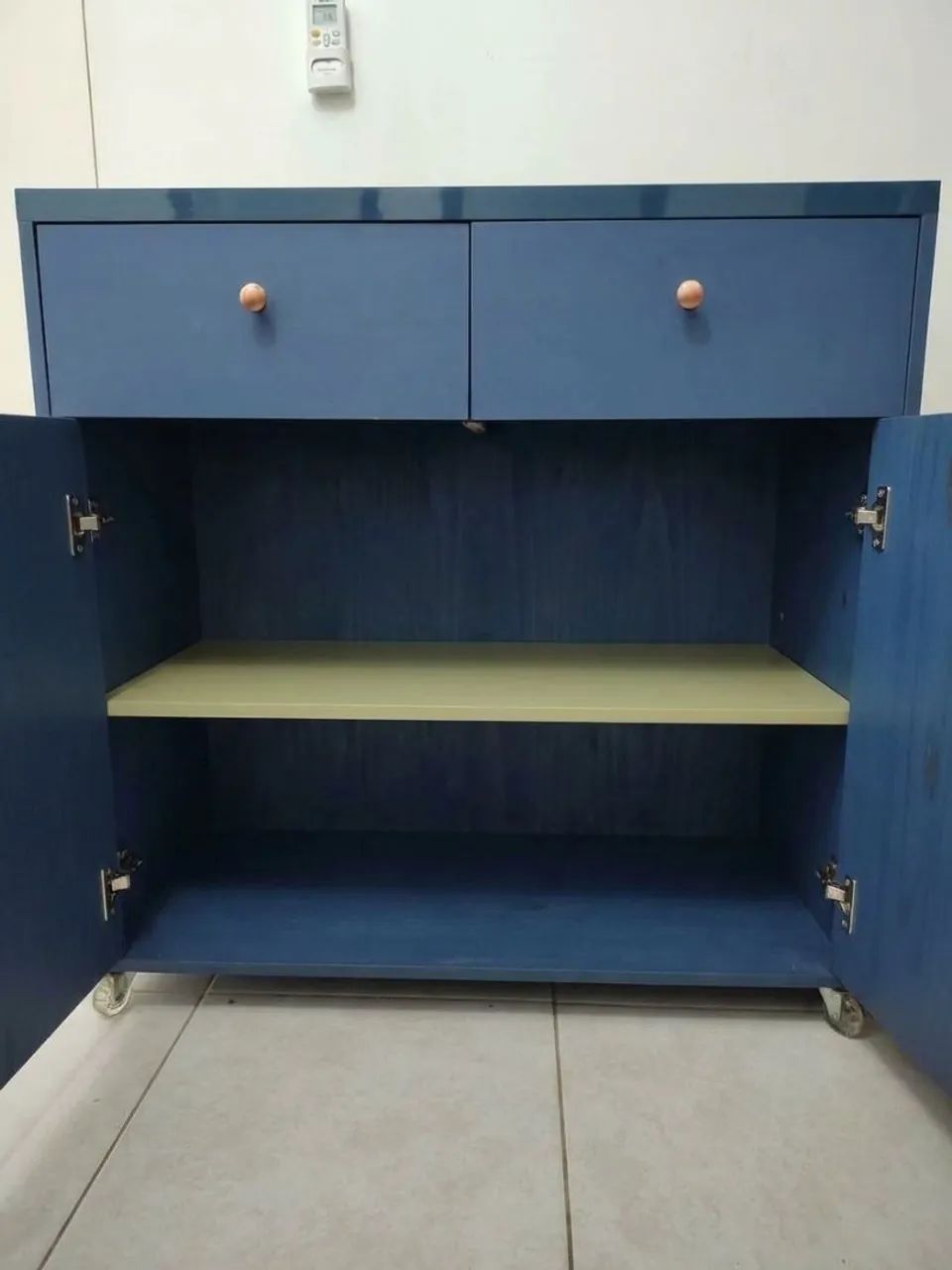 Rack azul com rodinhas  - Foto 4
