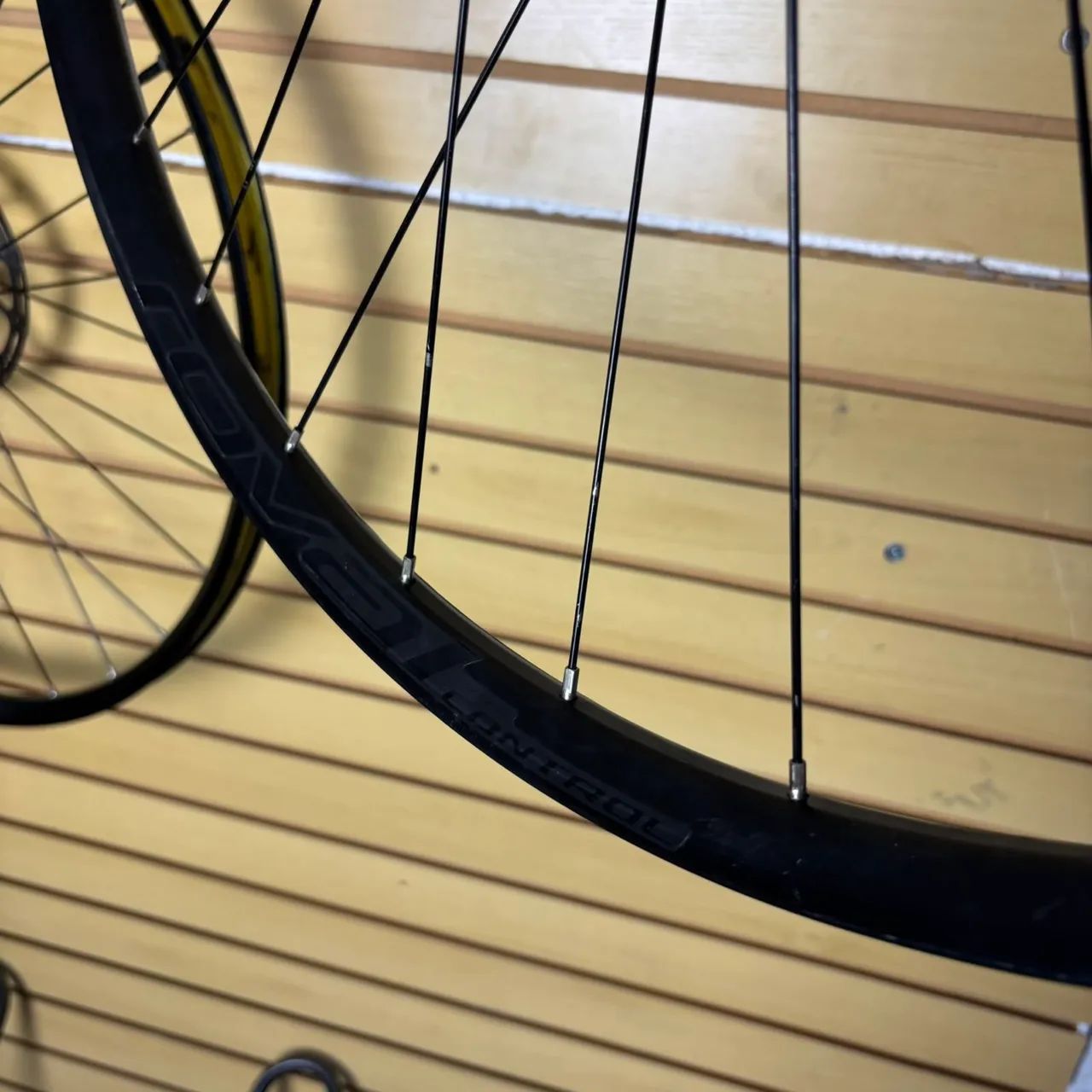 RODAS ARO 29 - Foto 5
