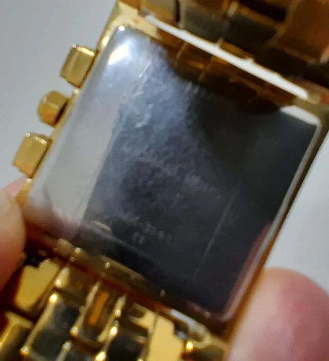 Relógio Michael Kors Mod. 3141 seminovo, dourado. - Foto 4