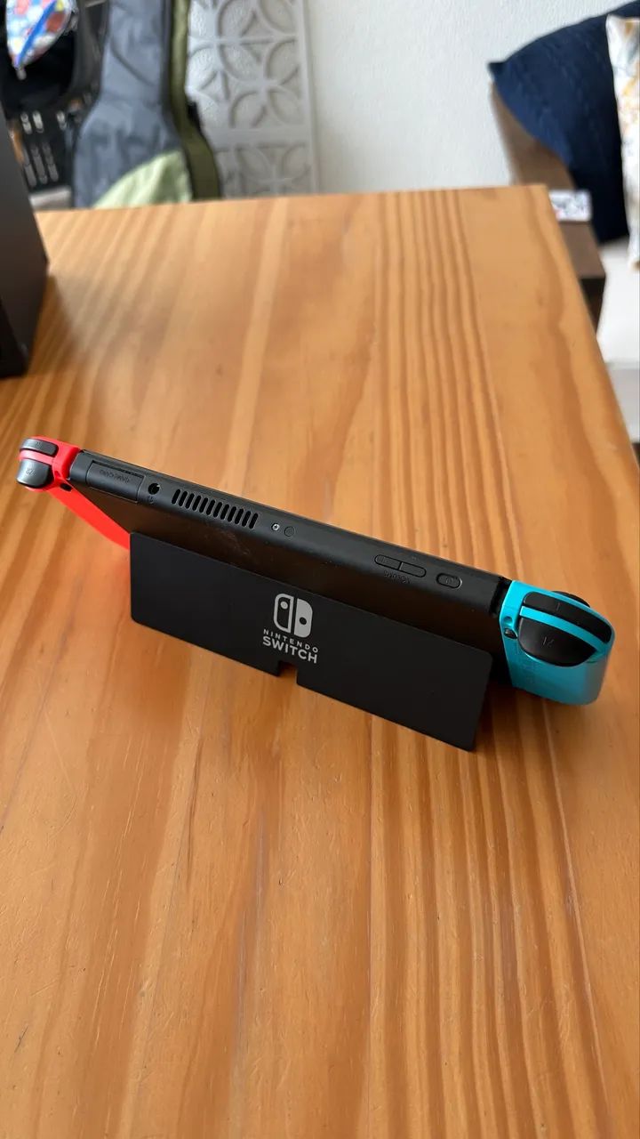 Nintendo Switch OLED 64 GB com desbloqueio - Foto 4