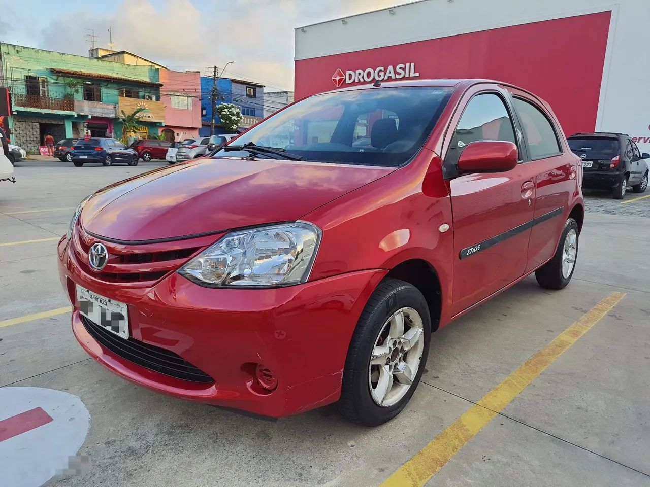 Toyota Etios 1.3 16V FLEX 2013