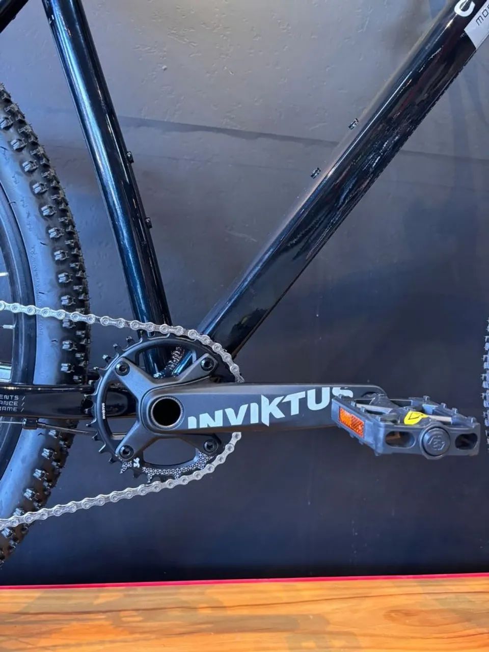 MTB 12v Shimano Deore  - Foto 3