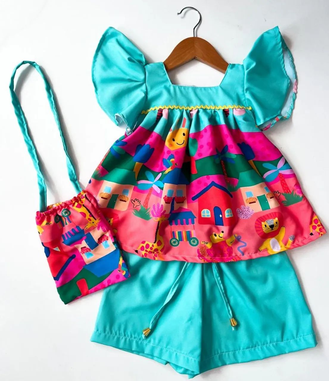Conjunto infantil 8 anos