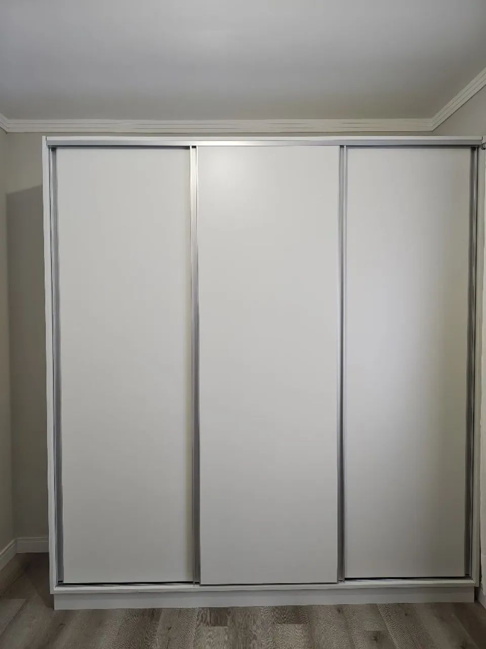 Guarda-roupa de casal