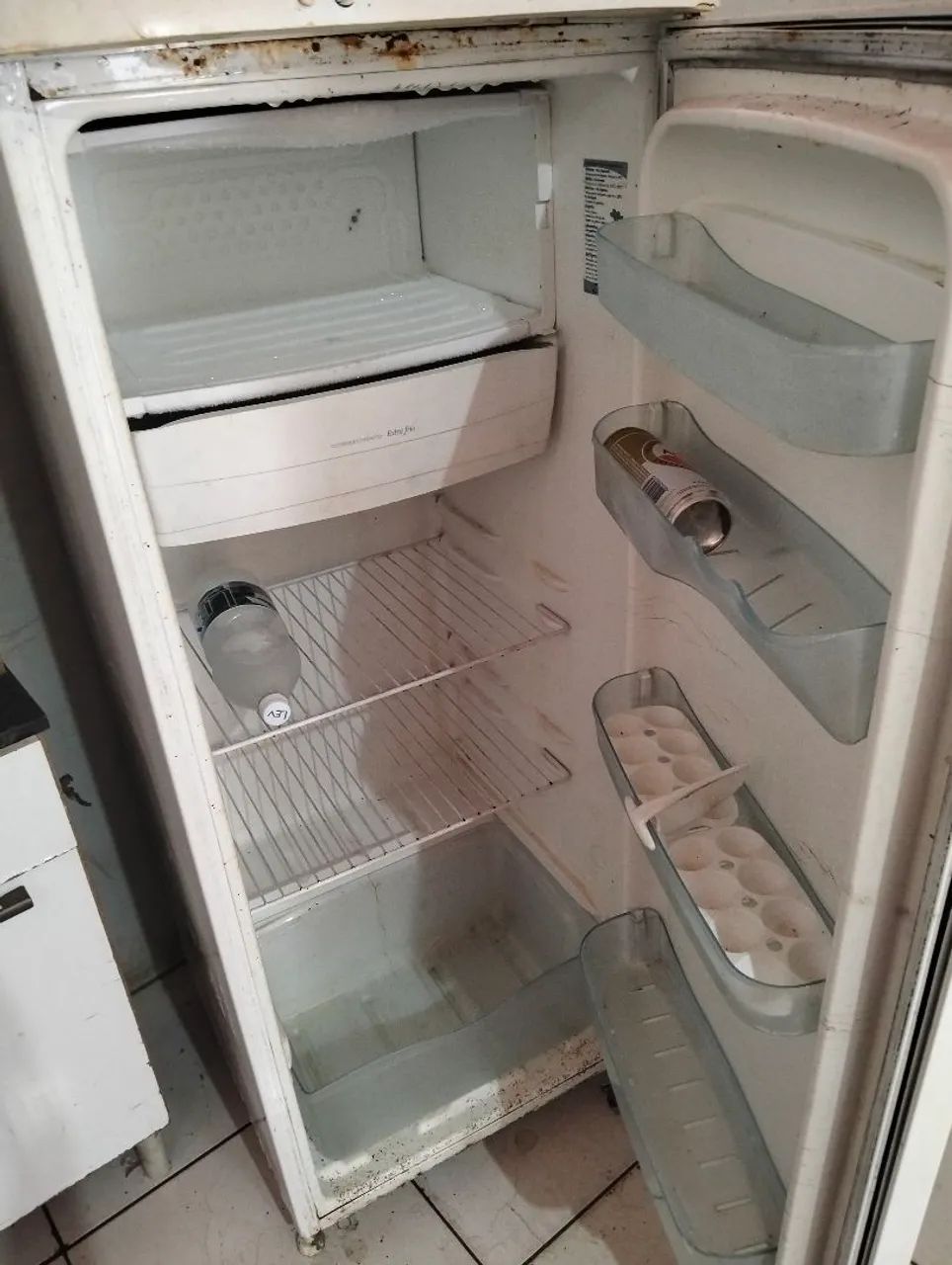Vendesse uma geladeira  - Foto 5