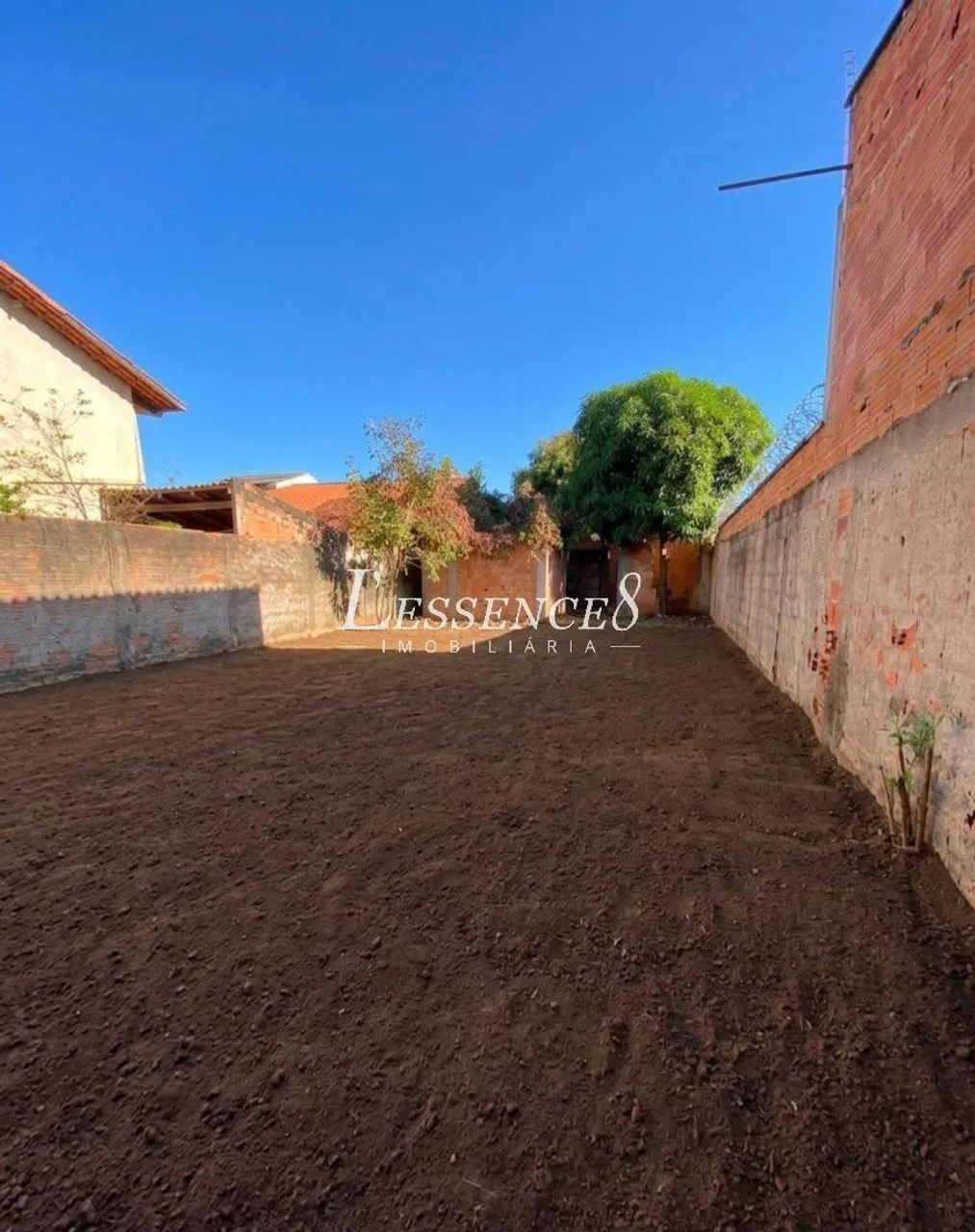 Lote 240m² | Setor Canadá | Terreno Plano