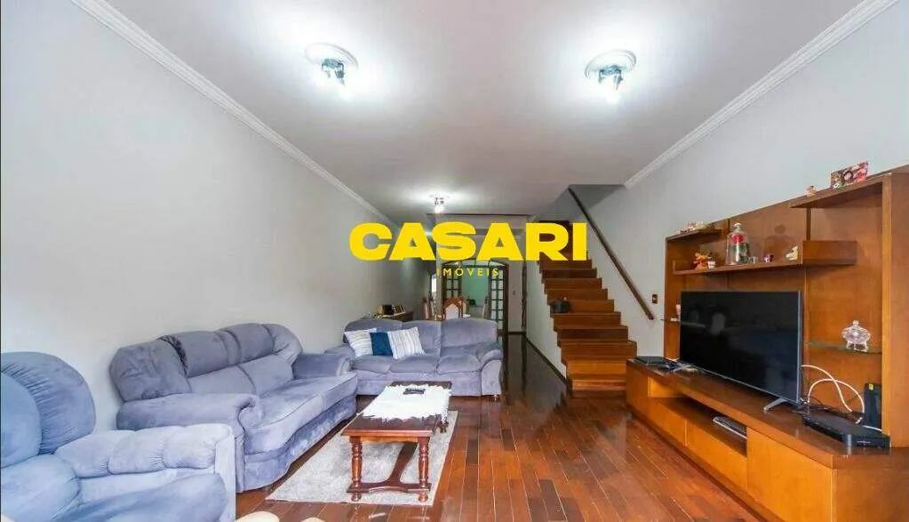 Sobrado à Venda com 4 Dormitórios e 200 m² na Vila Valparaíso Santo andre/SP - Foto 2