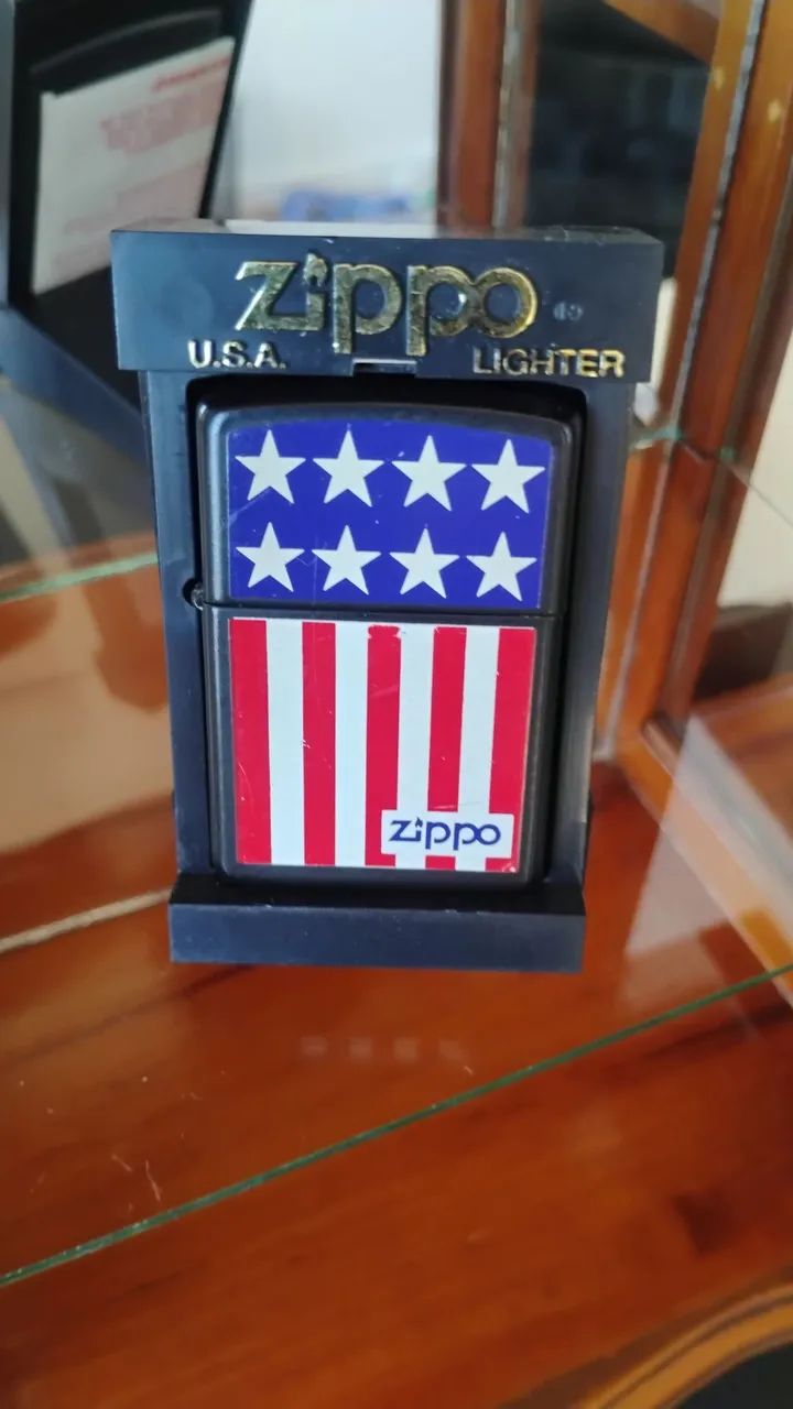 ISQUEIRO ZIPPO USA 