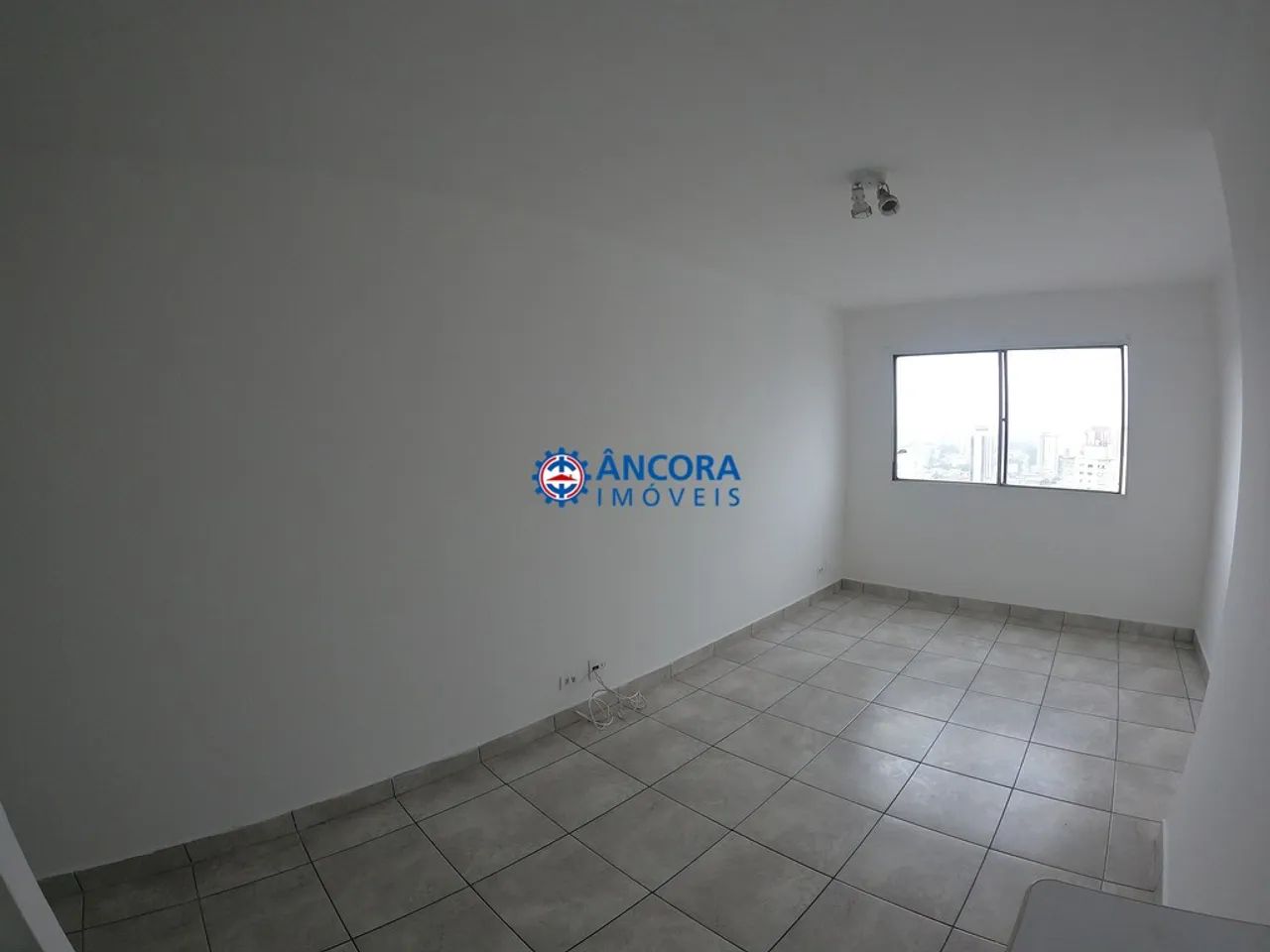 Quitinete Residencial - Centro - 24M² - Foto 2