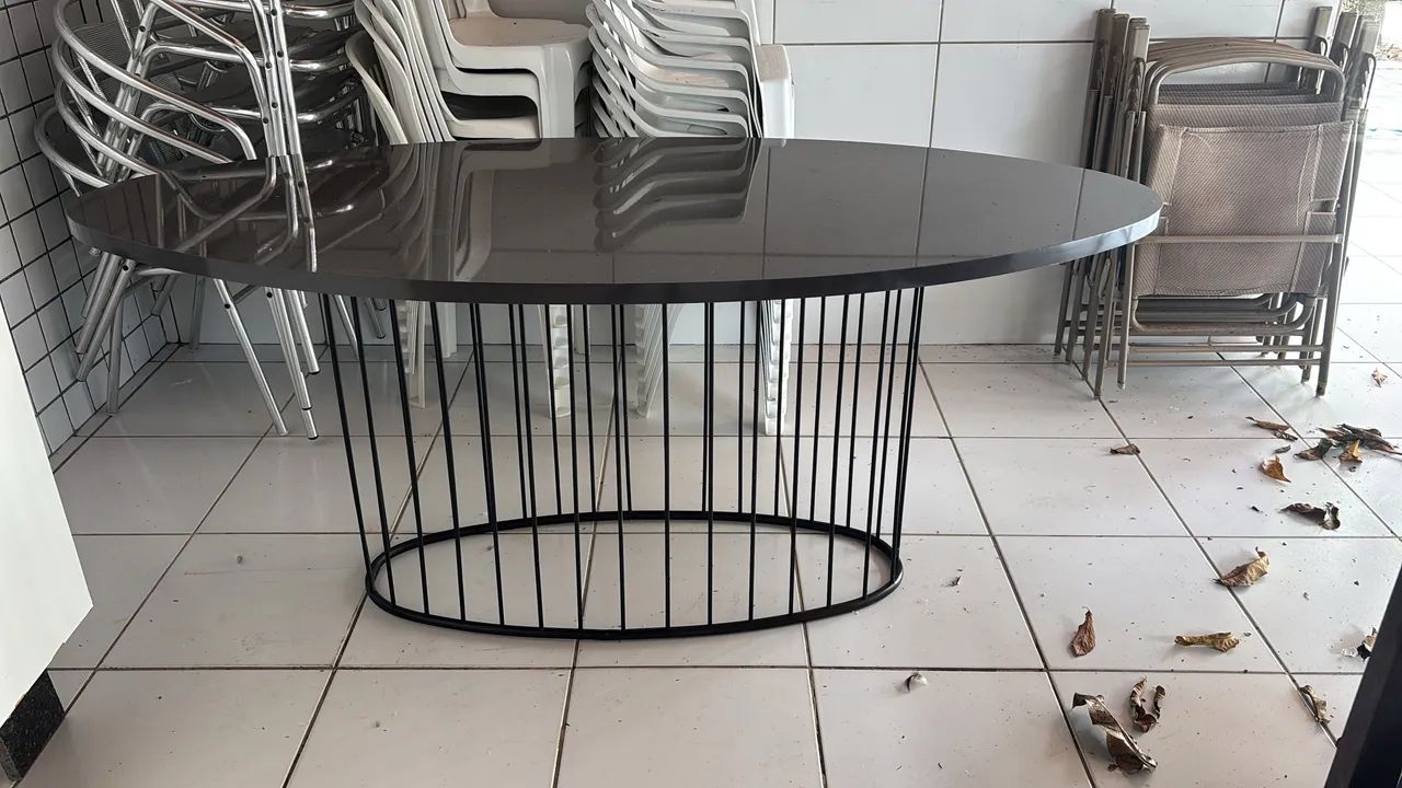Mesa em mdf com pé de metalon - Foto 2