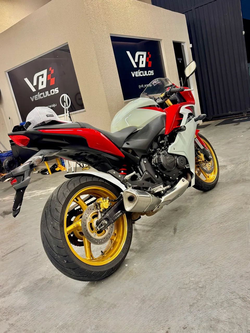 Cbr 600F único dono impecável  - Foto 5