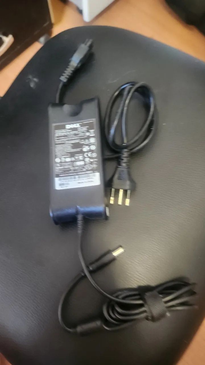 Fonte de Notebook Dell - 90W - 19.5V - 4.62A
