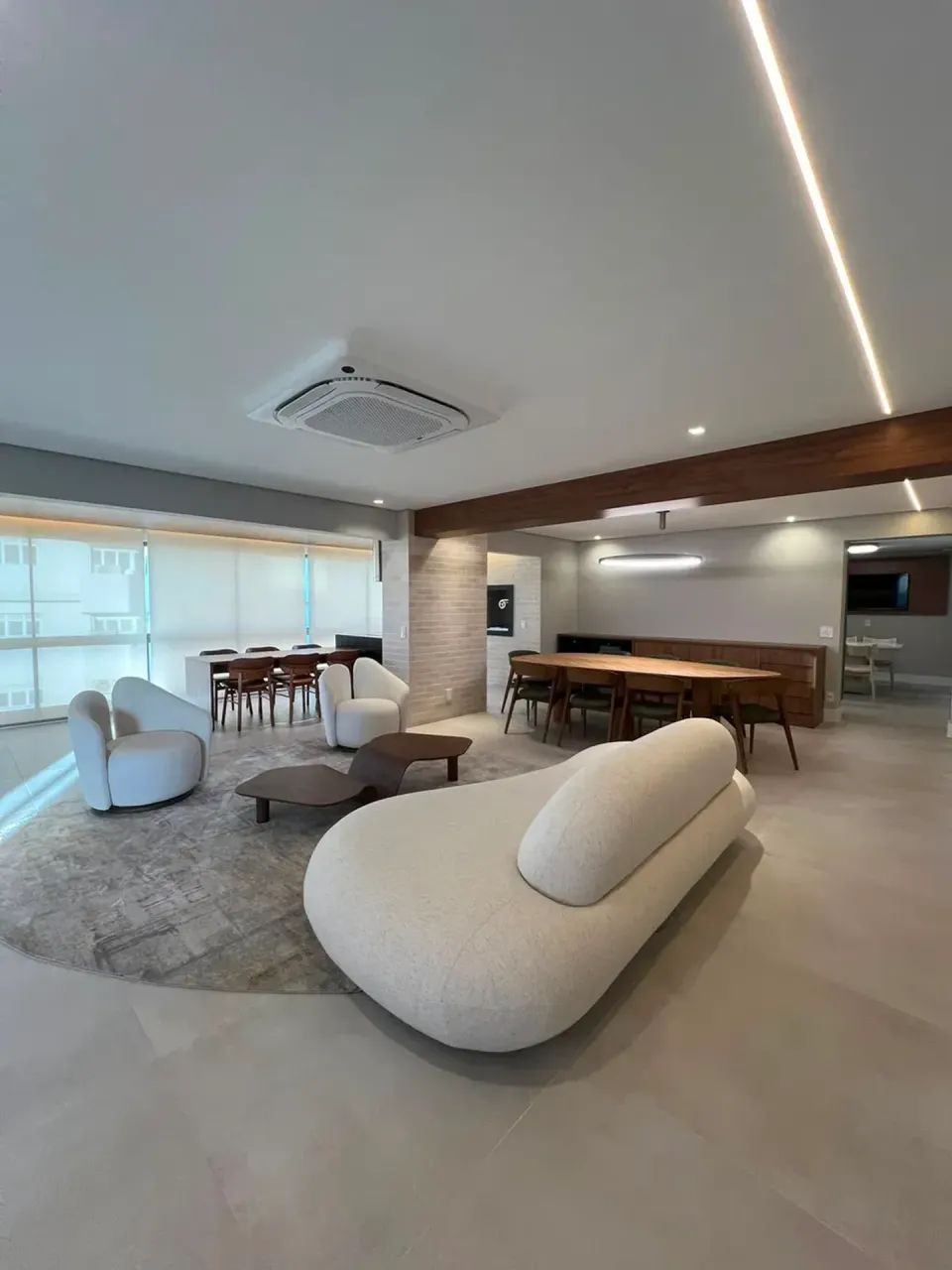 Vende Apto  287m Totalmente mobiliado no Coração de Alphaville - Foto 2