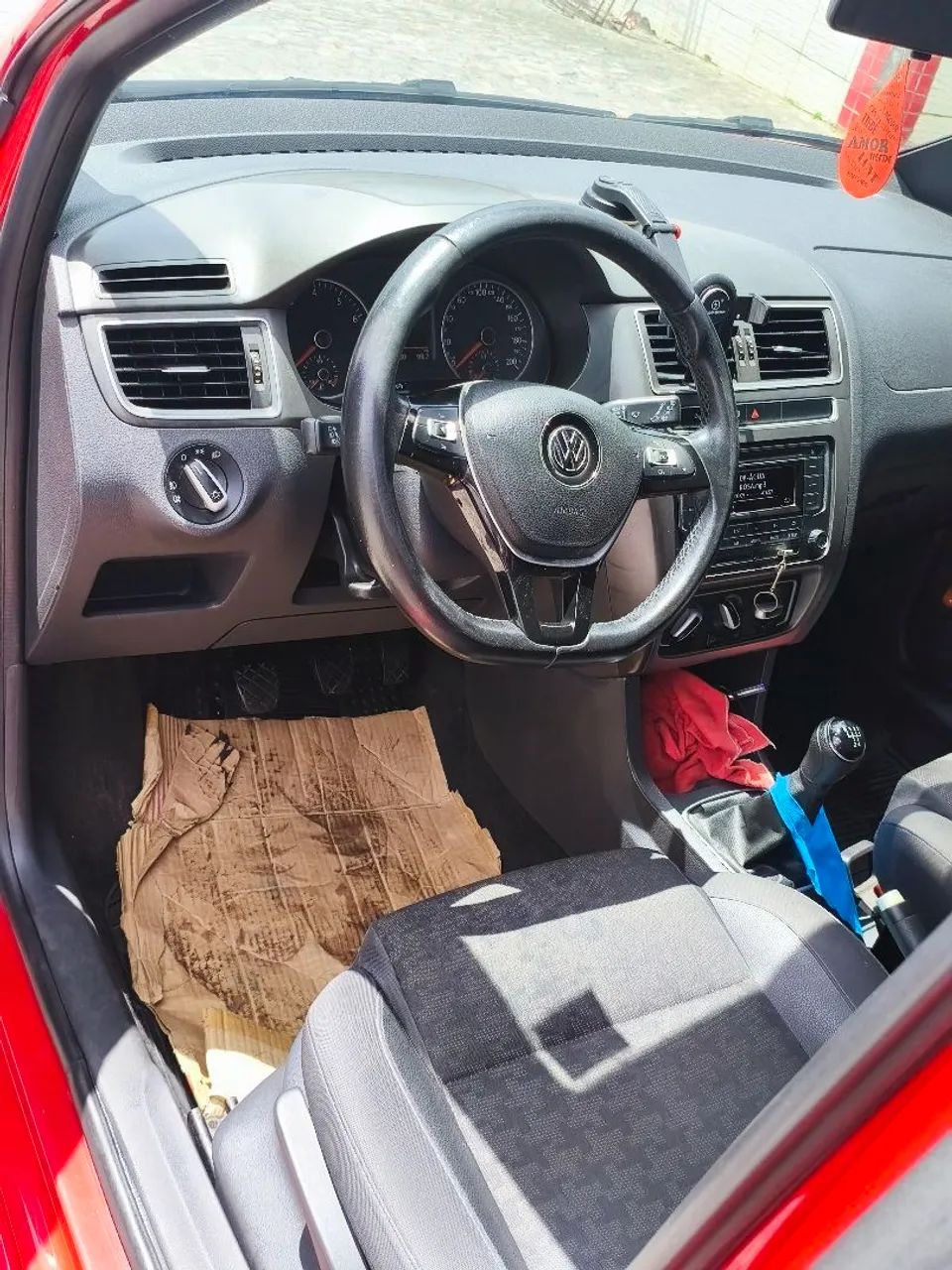 Volkswagen Fox Track 1.0 Flex 12V 5P 2016 - Foto 3