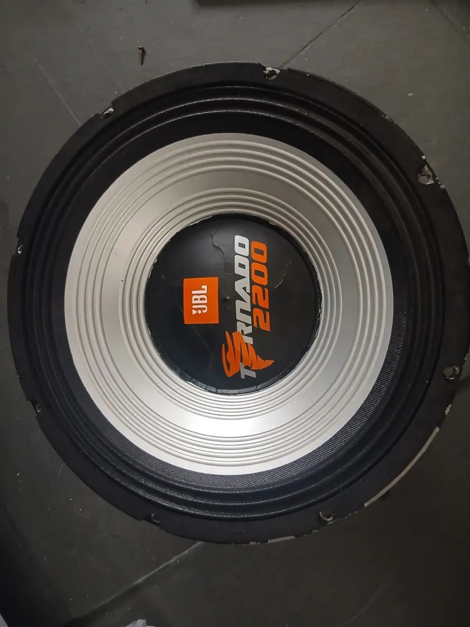 Grave de 15" - Tornado JBL 2.200 (1.100rms) - Foto 3