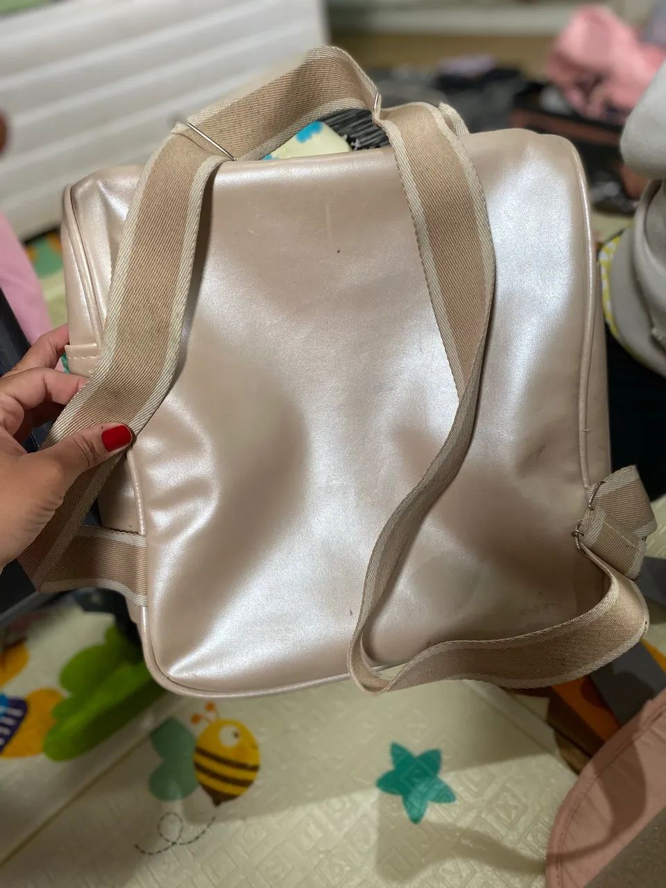 Vendo bebê conforto e duas bolsas  - Foto 4