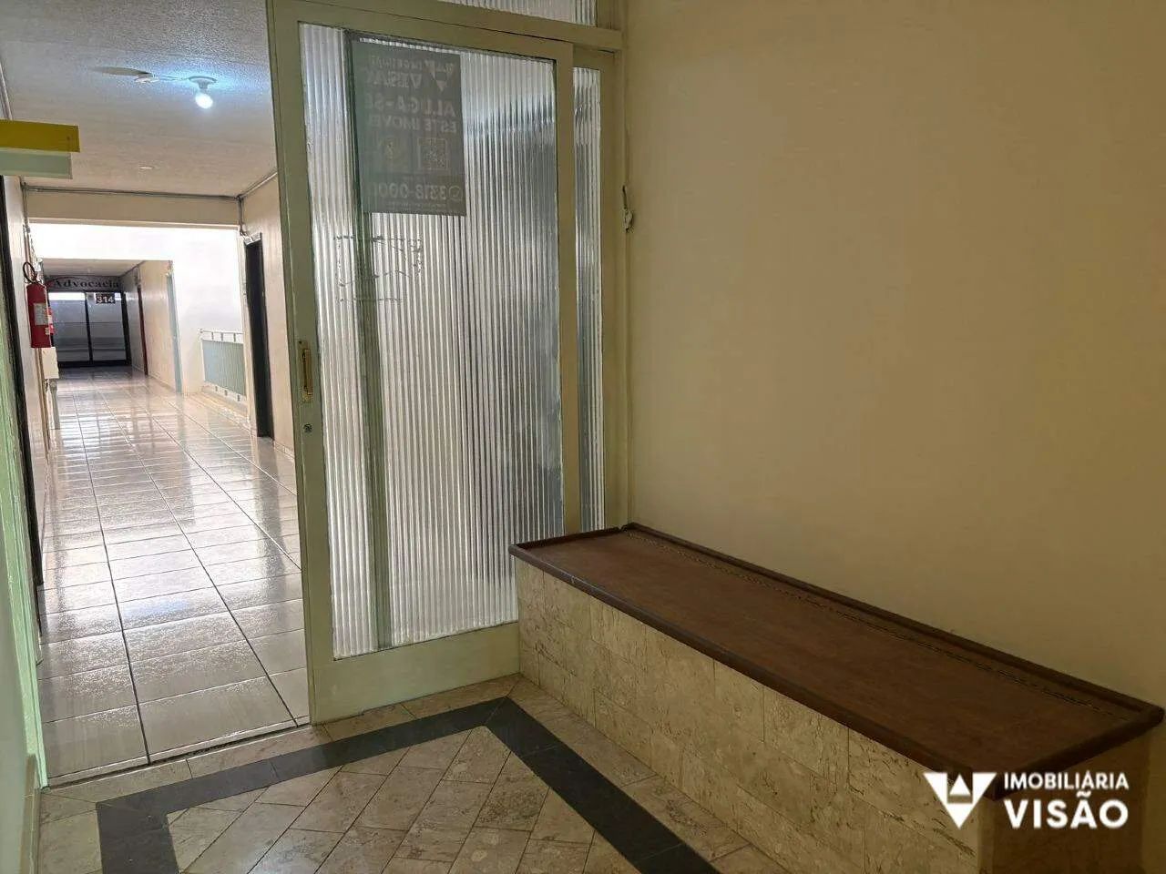 SALA COMERCIAL PARA ALUGAR COM ESPAÇOS AMPLOS PRÓXIMO AO CALÇADÃO - Foto 4