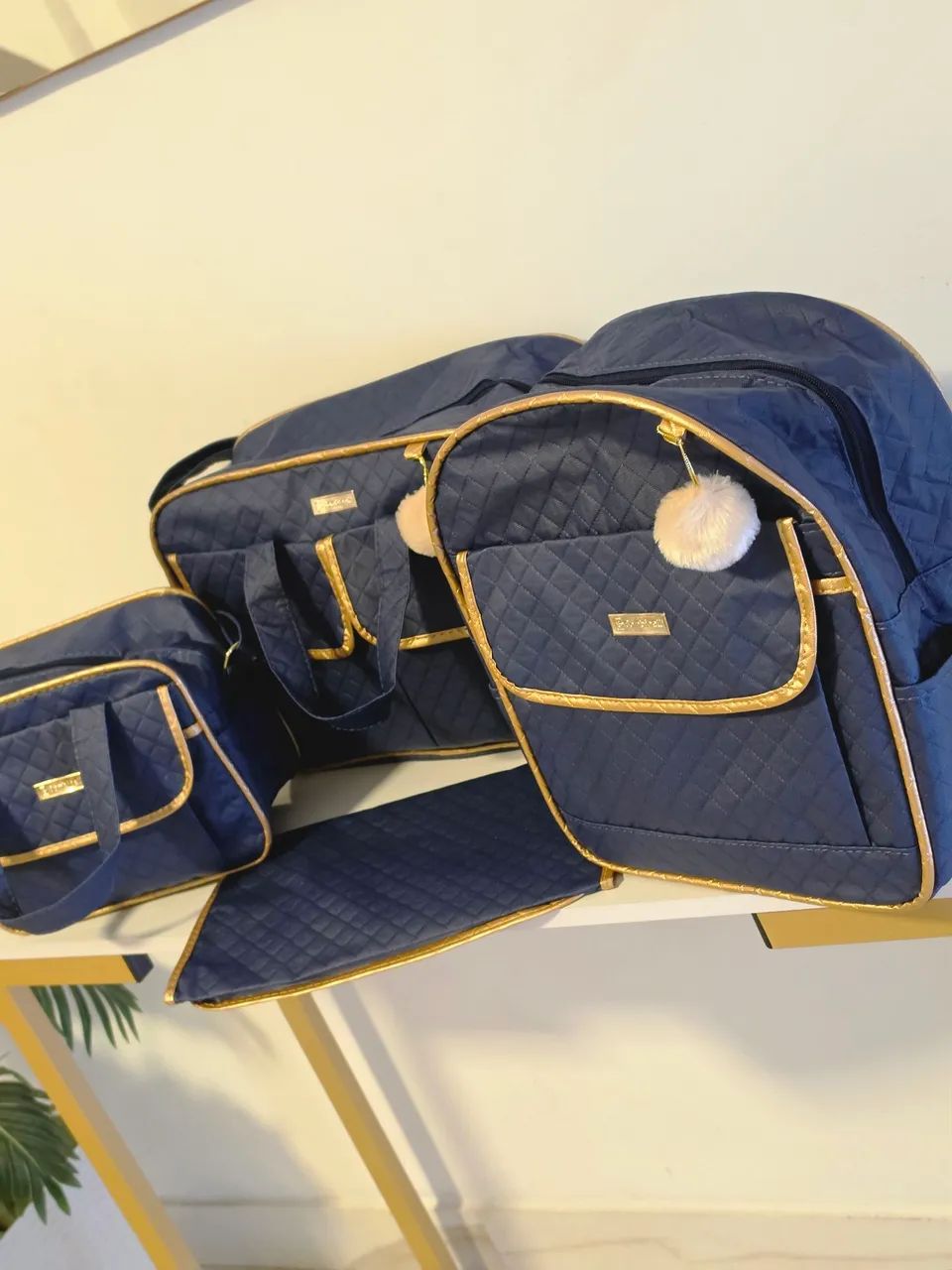 Kit Bolsa Maternidade Azul-marinho com Mochila e Trocador Bambinelli - Foto 4