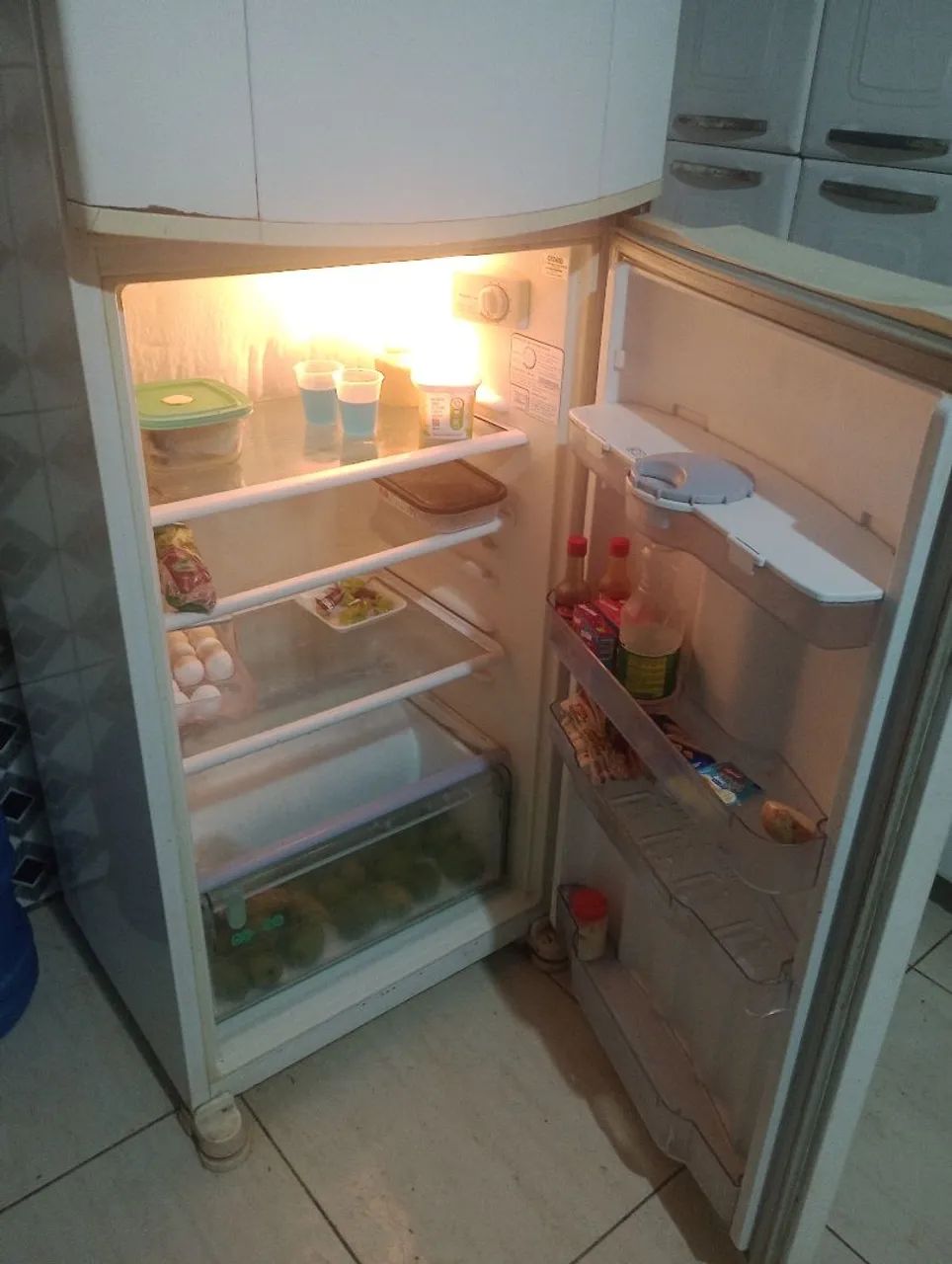 Geladeira funciona perfeitamente  - Foto 4