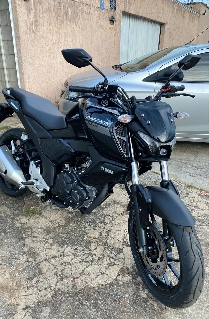 Fazer FZ15 semi nova, único dono, aceito propostas