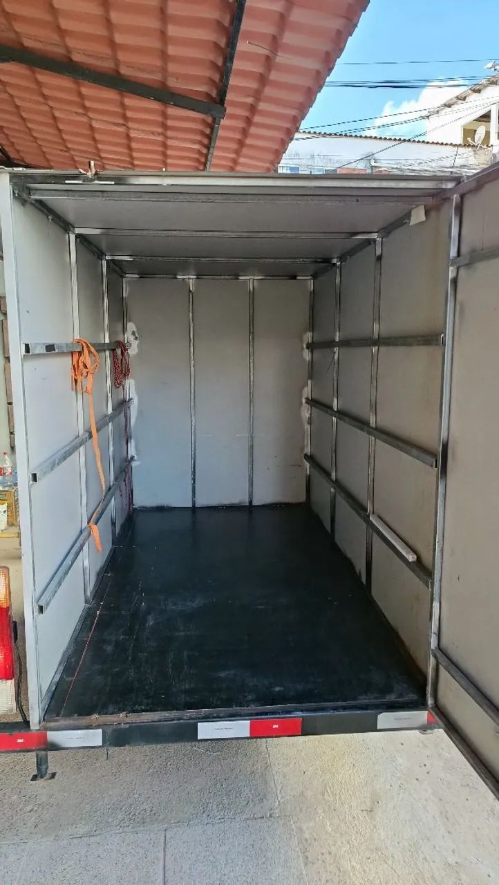 Reboque baú emplacado  - Foto 4