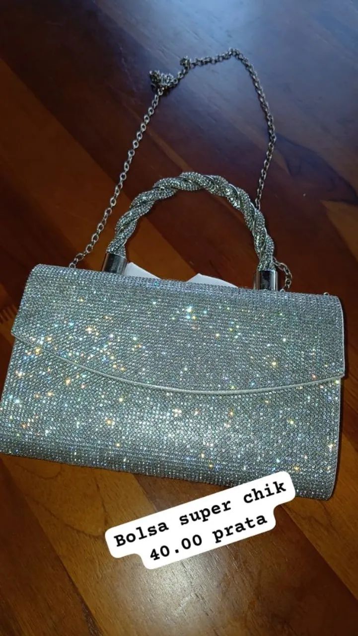 Bolsa brilho lindíssima 