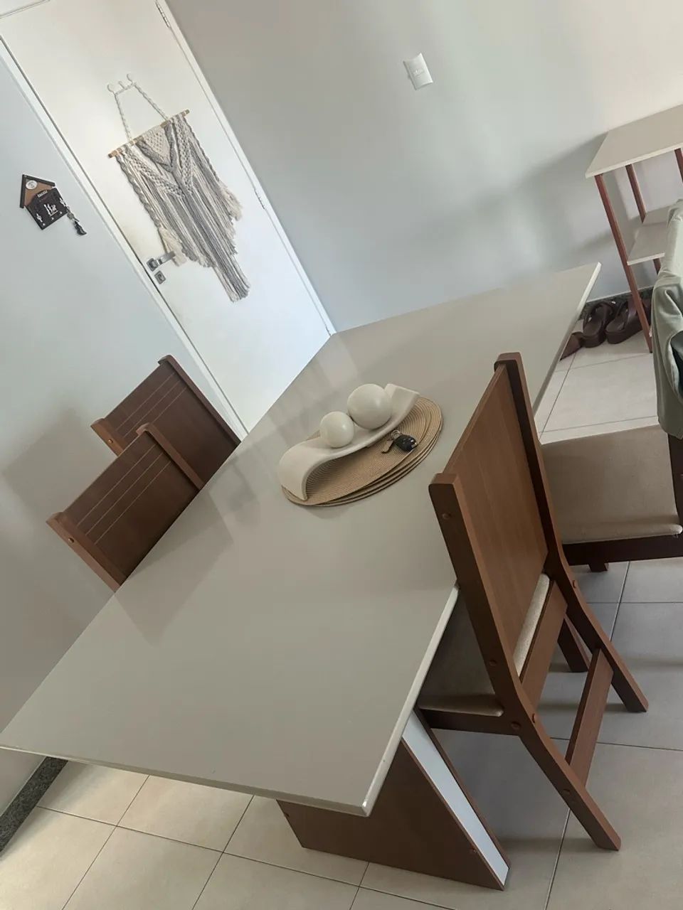 Vendo mesa de jantar quatro lugares  - Foto 4